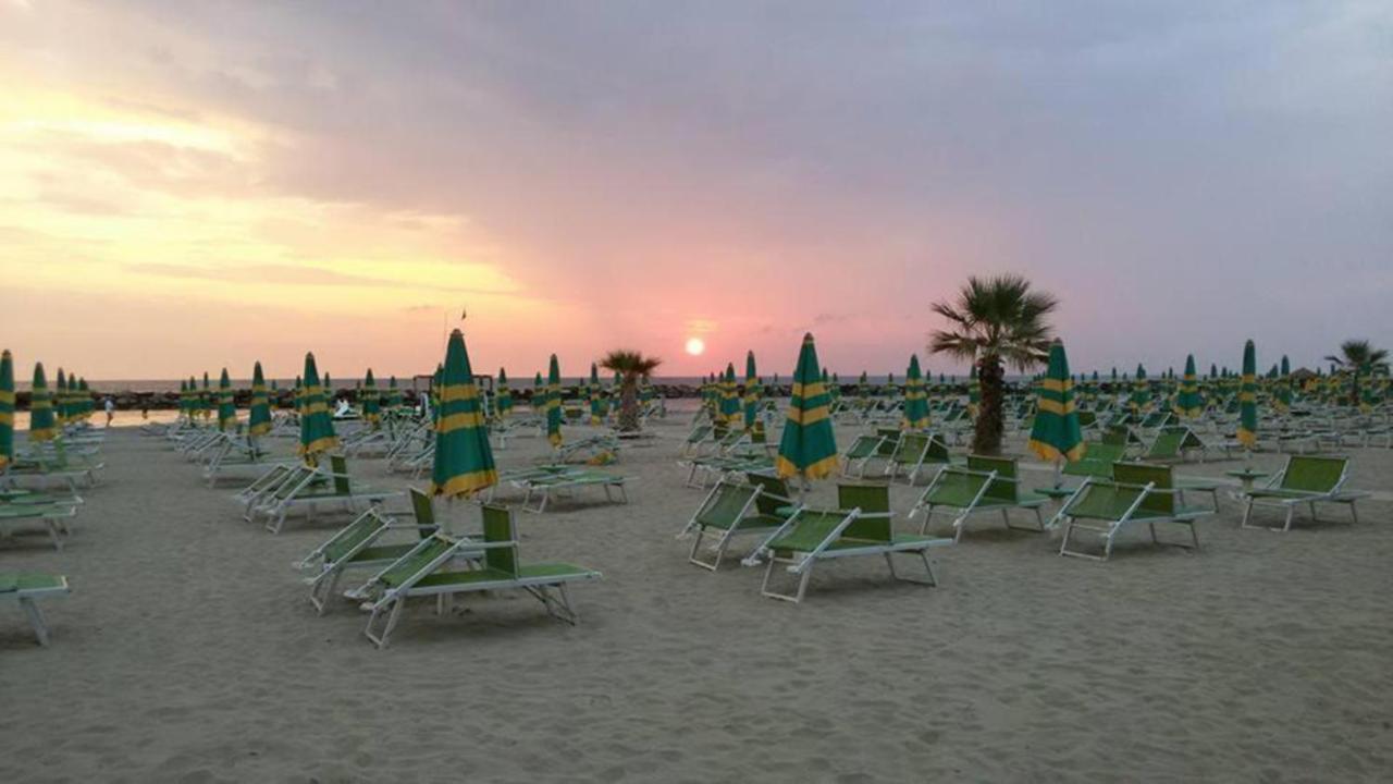 Hotel Acapulco Rimini Extérieur photo